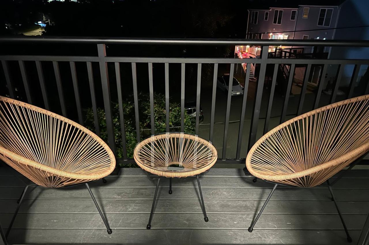 Modern 2 Bed Furnished Apartment In クインシー エクステリア 写真